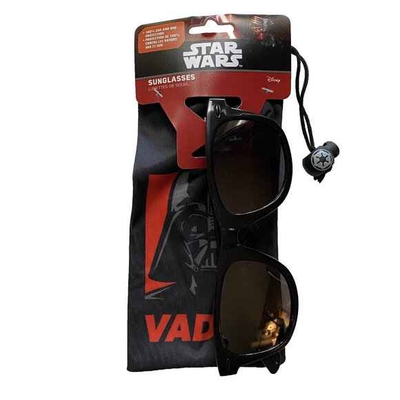 Star Wars Darth Vader Sunglasses NEW Disney Adult Size - Picture 1 of 4